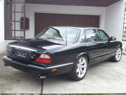 XJR