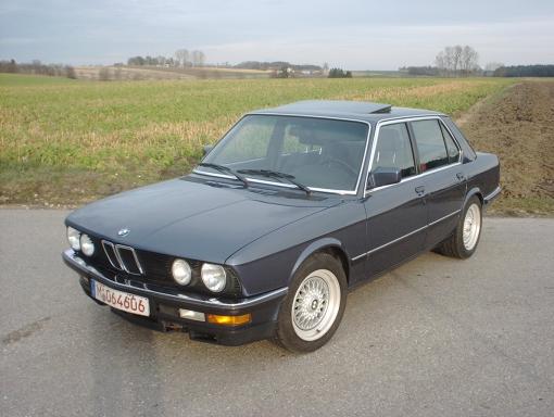 M5 E28