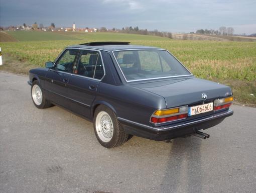 M5 E28