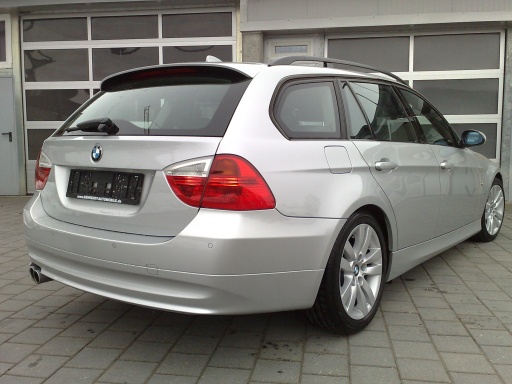 330d Touring E91