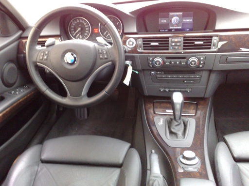 330d Touring E91
