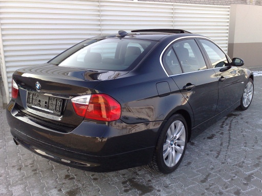 325d Limousine E90